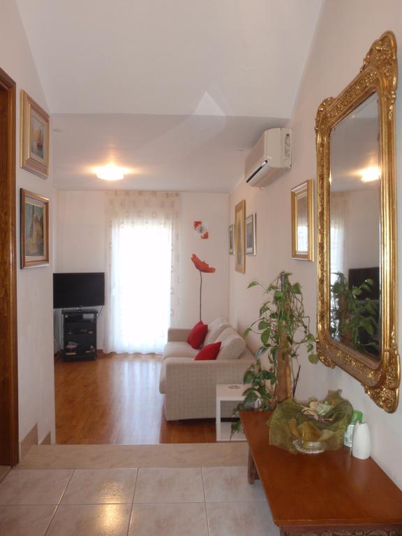 Apartment Mara Сплит Екстериор снимка